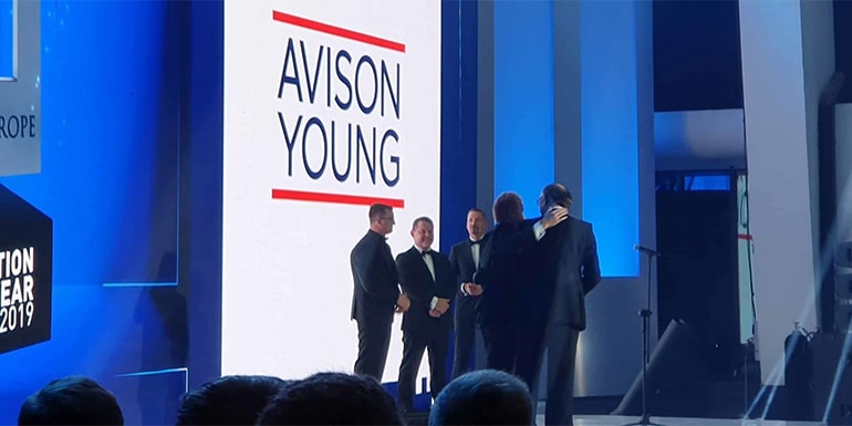 Panattoni nagradza Avison Young